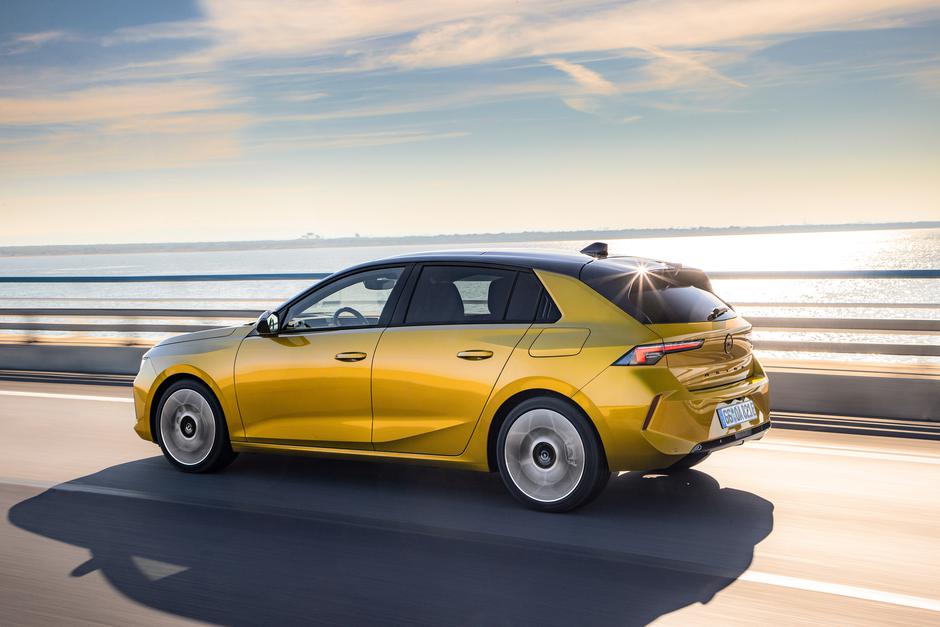 Author: Opel