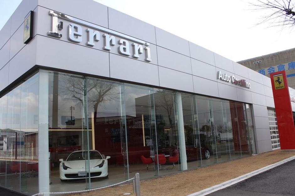 Jebi uništio 51 Ferrari | Author: autoblog.md